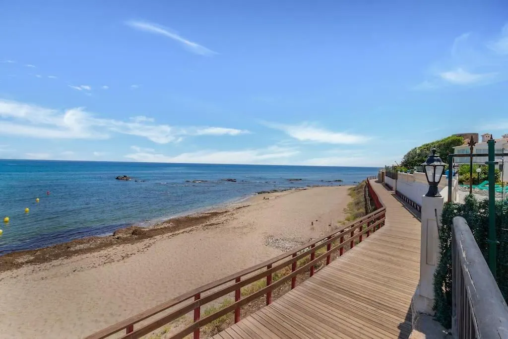 Adosada Con Jardin Y Piscina Con Acceso Al Mar - Dona Lola Villa Sitio de Calahonda 0*,  Spain